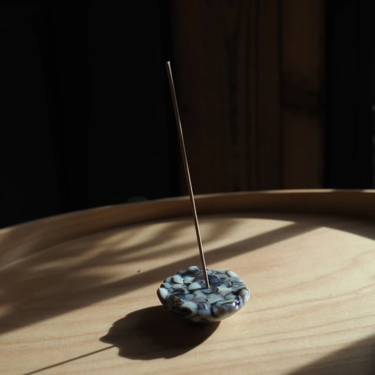 CRAG, podstawka na kadzidła - Agat, brązowo-kremowy
